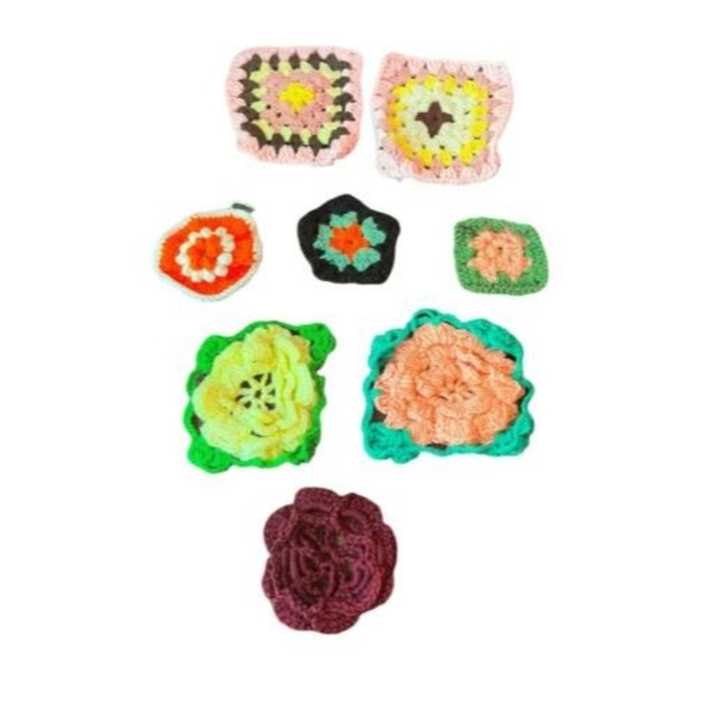 Crocheted lot of 8 5 Inch Individual  Granny Squares And 15” Center Piece